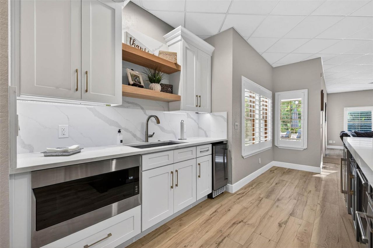 1581 Alexander Road, Belleair, FL 33756 Photo