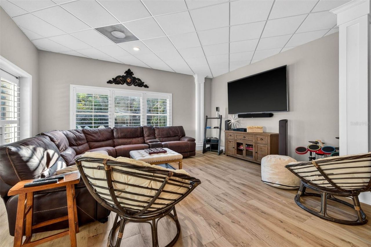 1581 Alexander Road, Belleair, FL 33756 Photo