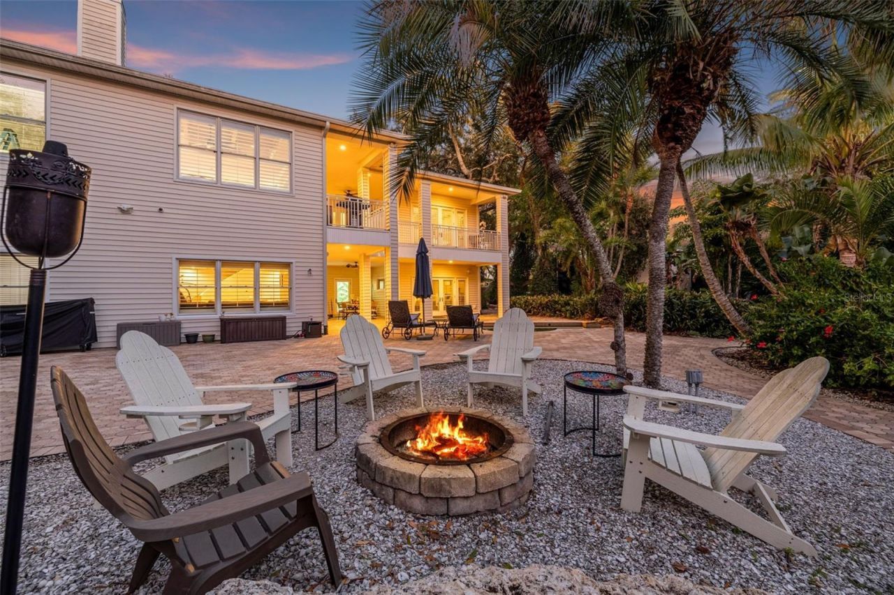 1581 Alexander Road, Belleair, FL 33756 Photo