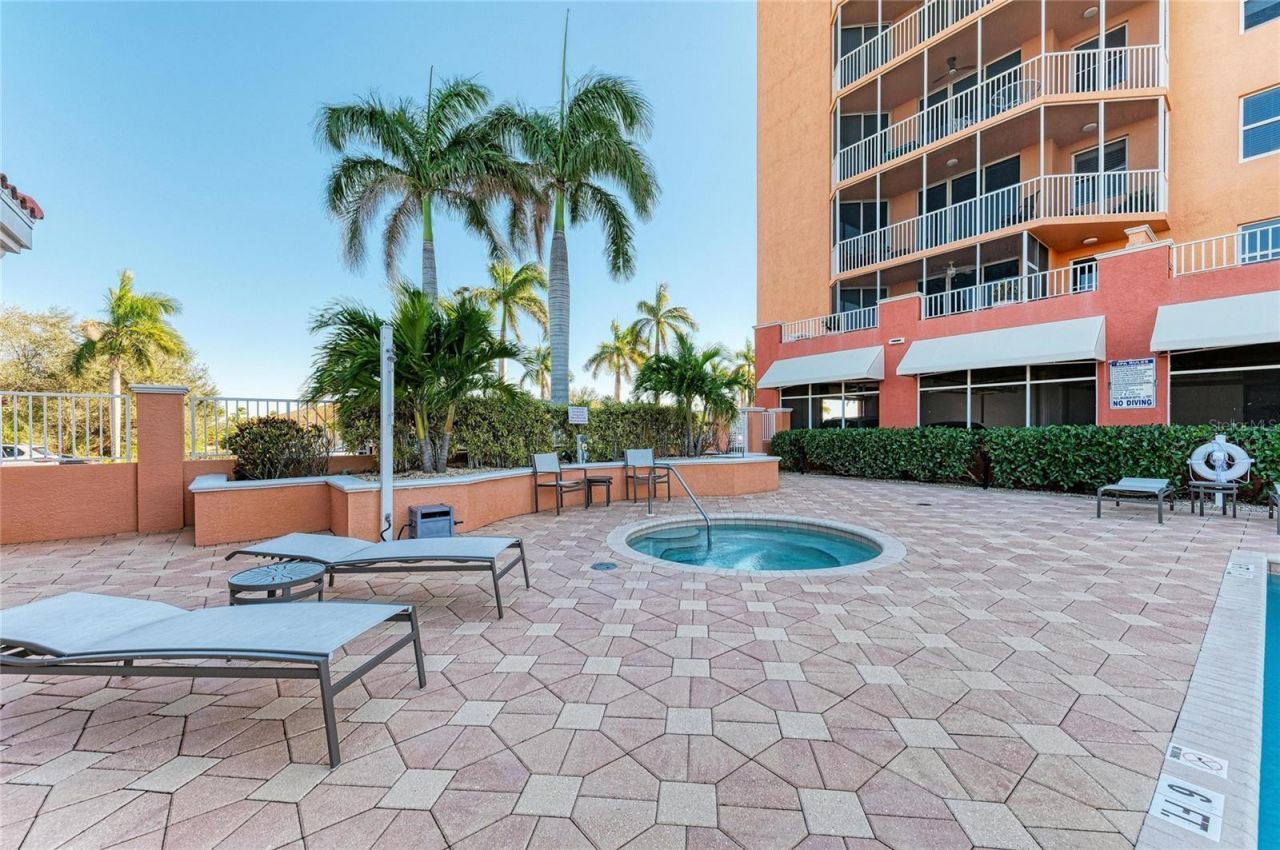 3191 Matecumbe Key Road, Unit 307, Punta Gorda, FL 33955 Photo