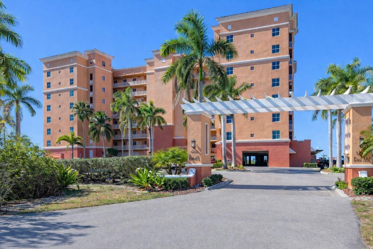 3191 Matecumbe Key Road, Unit 307, Punta Gorda, FL 33955 Photo