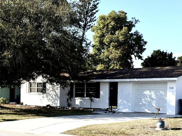 114 SUNNYSIDE DRIVE, VENICE, FL 34293