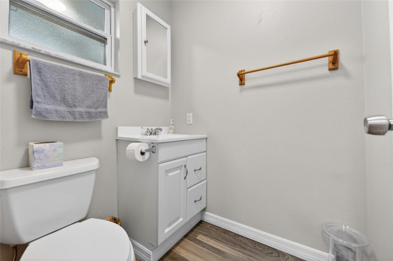 805 E 14th Avenue, New Smyrna Beach, FL 32169 Photo