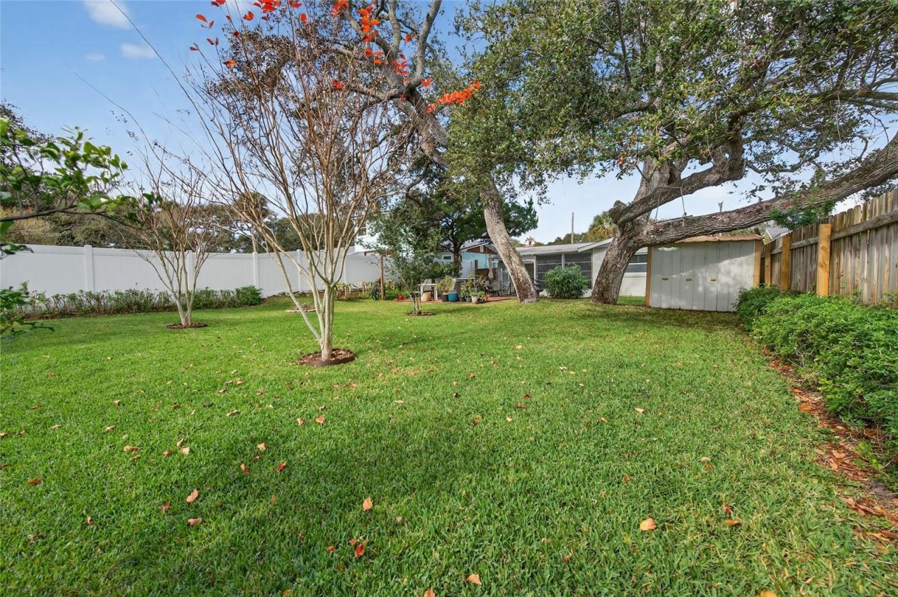 805 E 14th Avenue, New Smyrna Beach, FL 32169 Photo