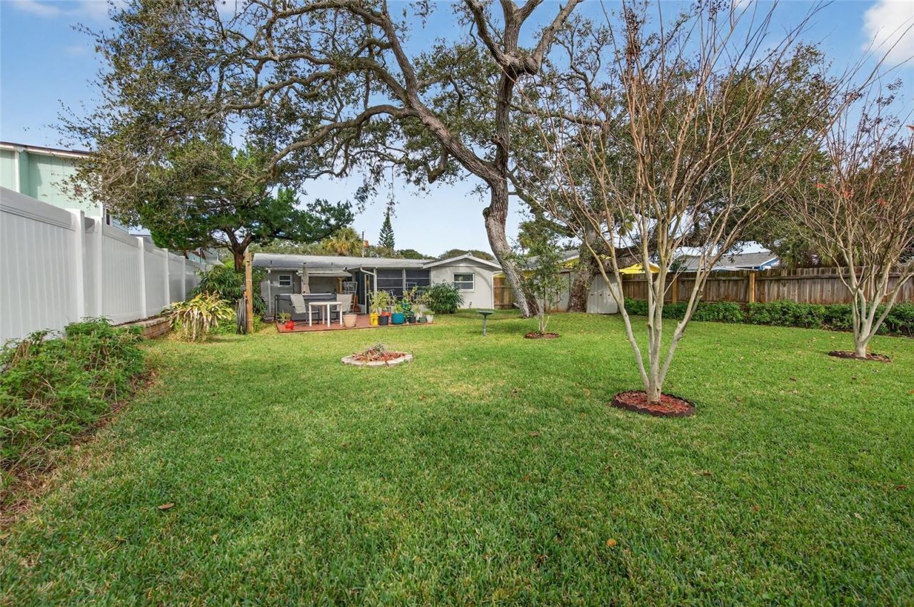 805 E 14th Avenue, New Smyrna Beach, FL 32169 Photo