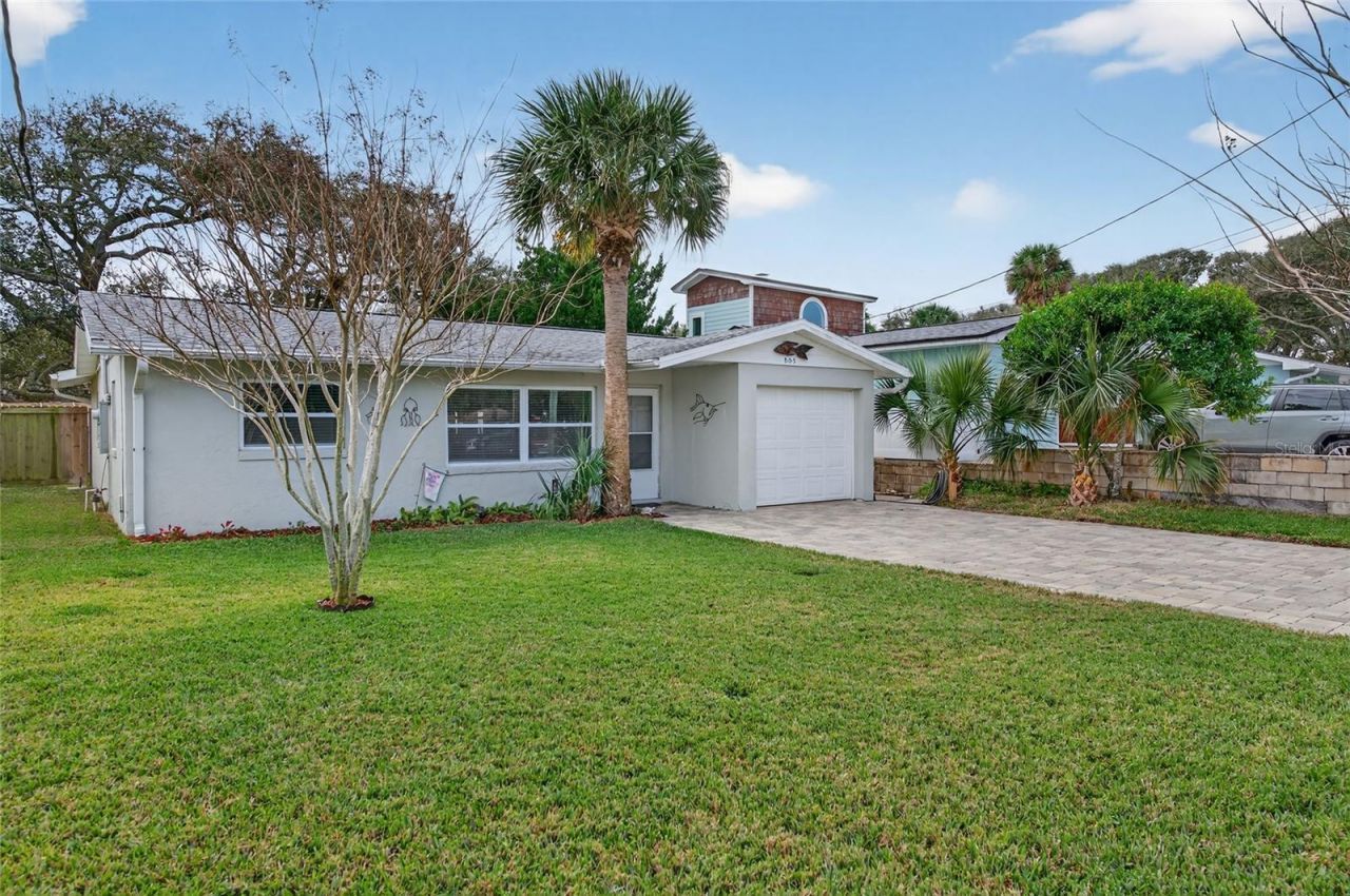 805 E 14th Avenue, New Smyrna Beach, FL 32169 Photo