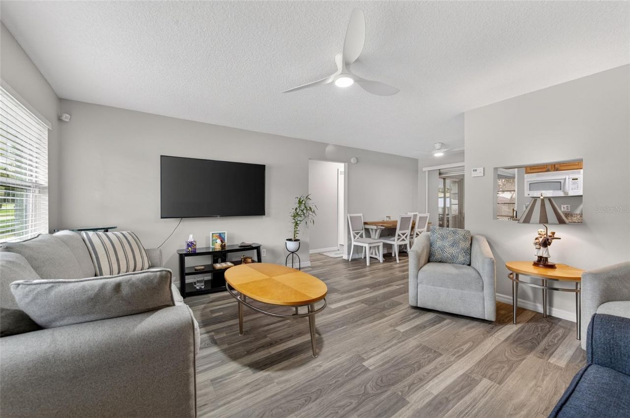 805 E 14th Avenue, New Smyrna Beach, FL 32169 Photo