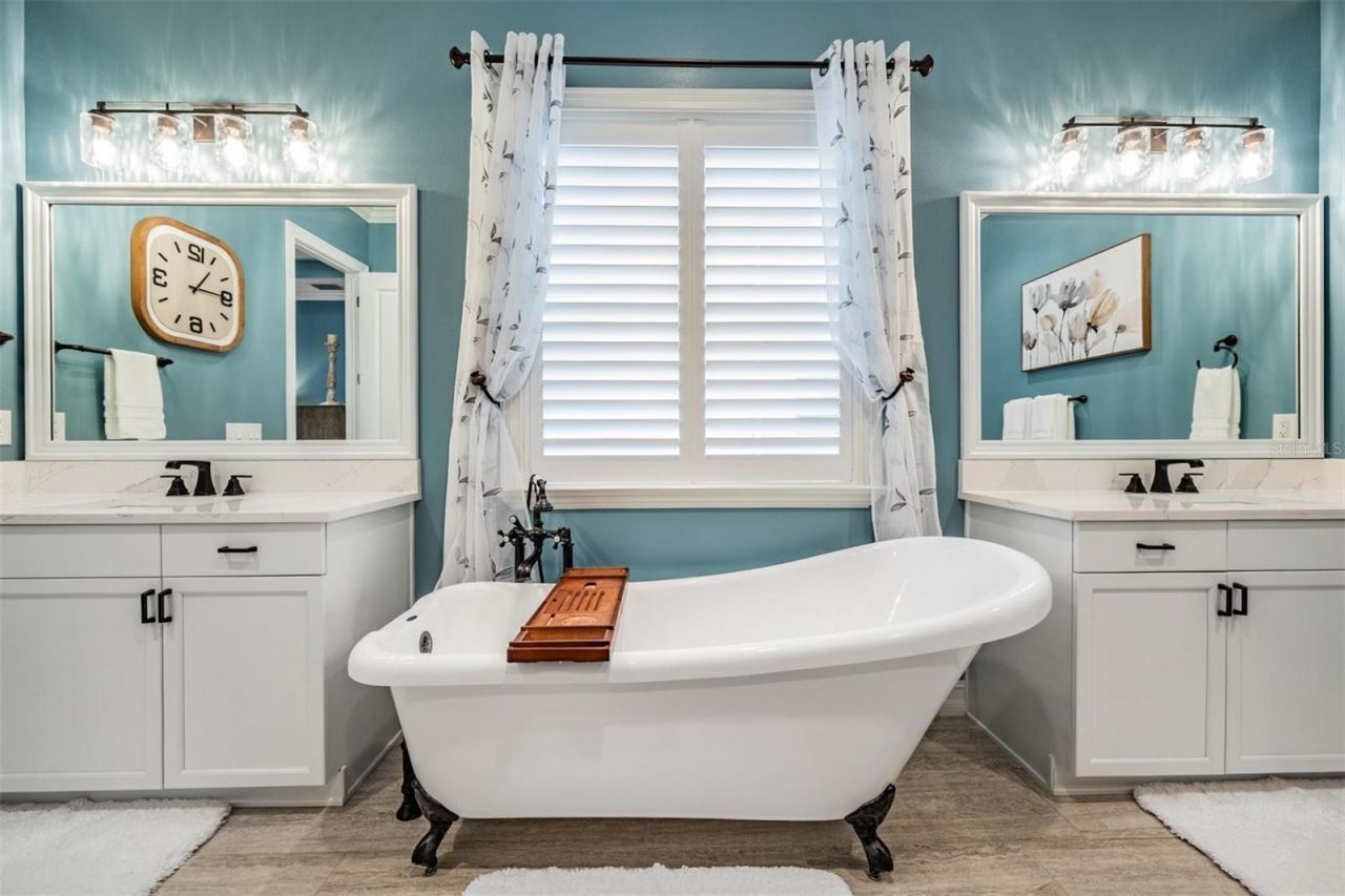 28700 Corbara Place, Wesley Chapel, FL 33543 Photo