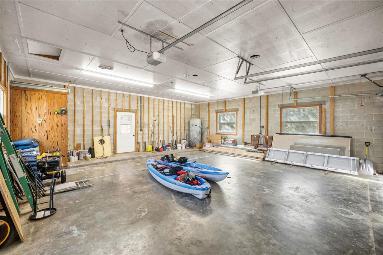 351 Sequoia Dr, Ocklawaha, FL 32179 Photo