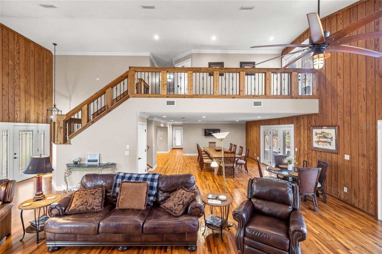 351 Sequoia Dr, Ocklawaha, FL 32179 Photo