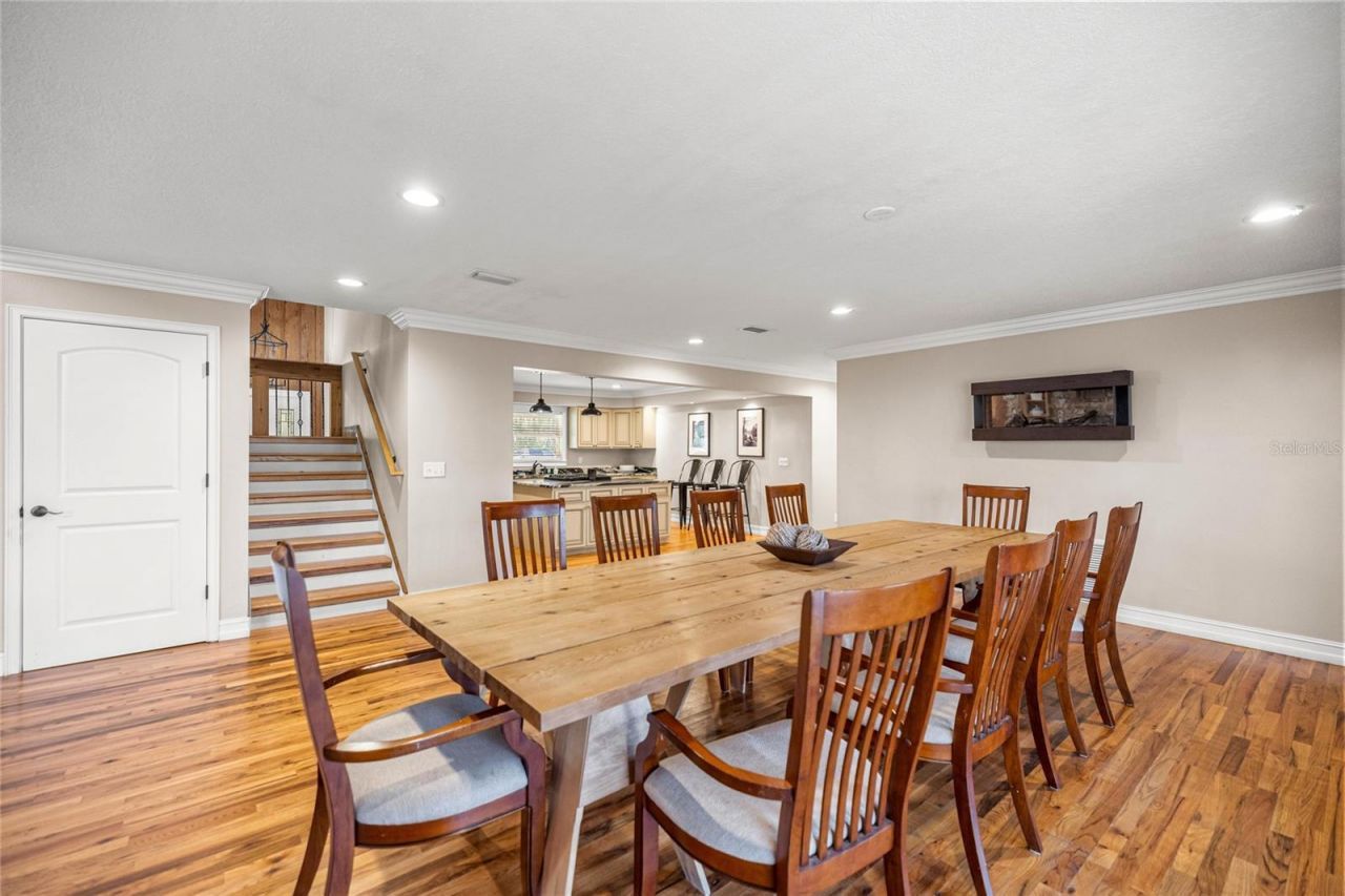 351 Sequoia Dr, Ocklawaha, FL 32179 Photo