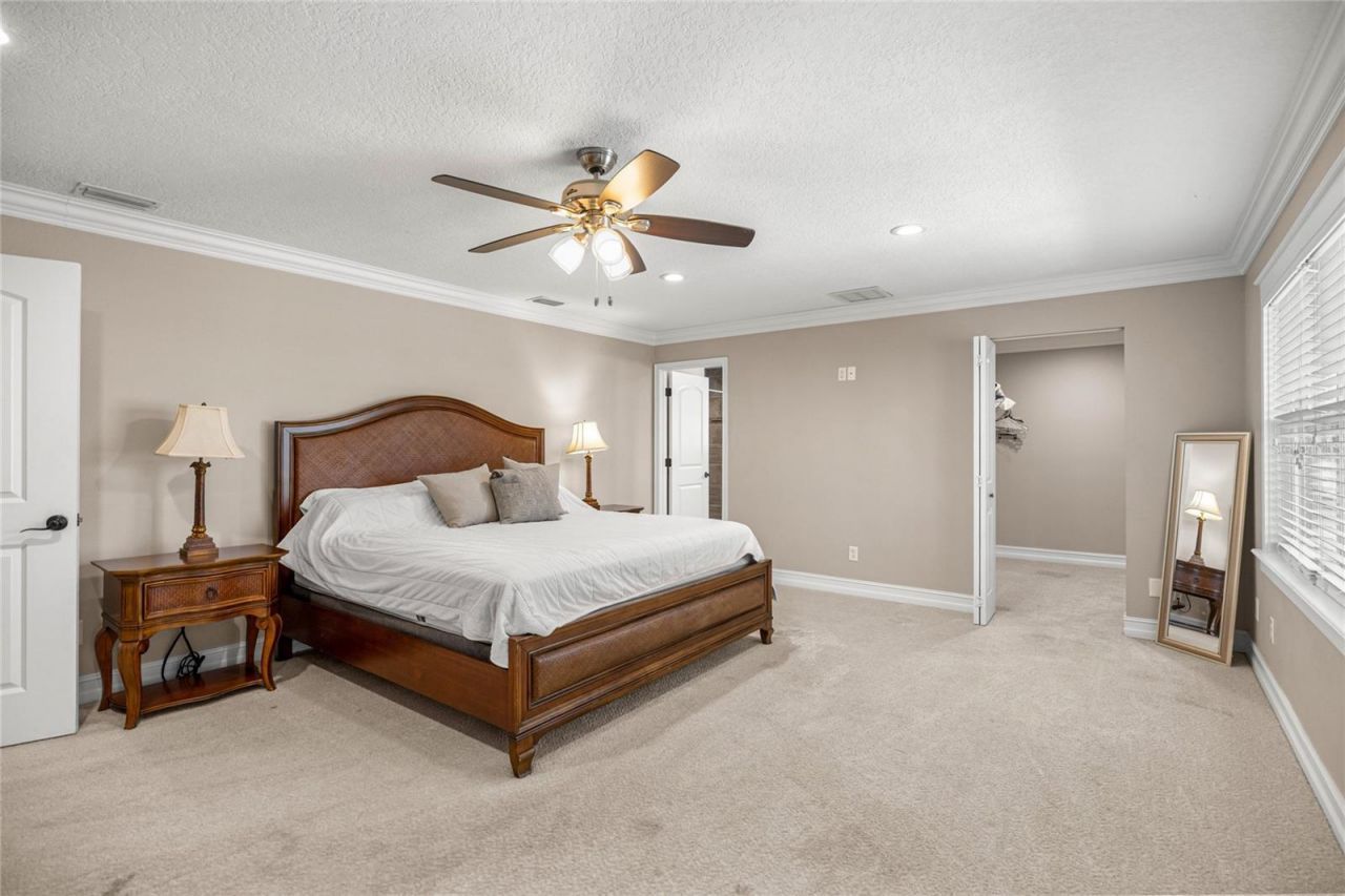 351 Sequoia Dr, Ocklawaha, FL 32179 Photo