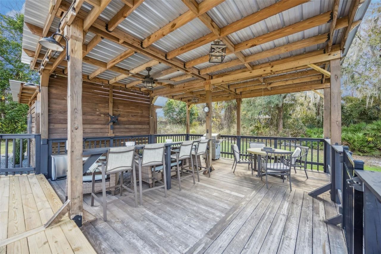 323 Mclain Lane, Geneva, FL 32732 Photo