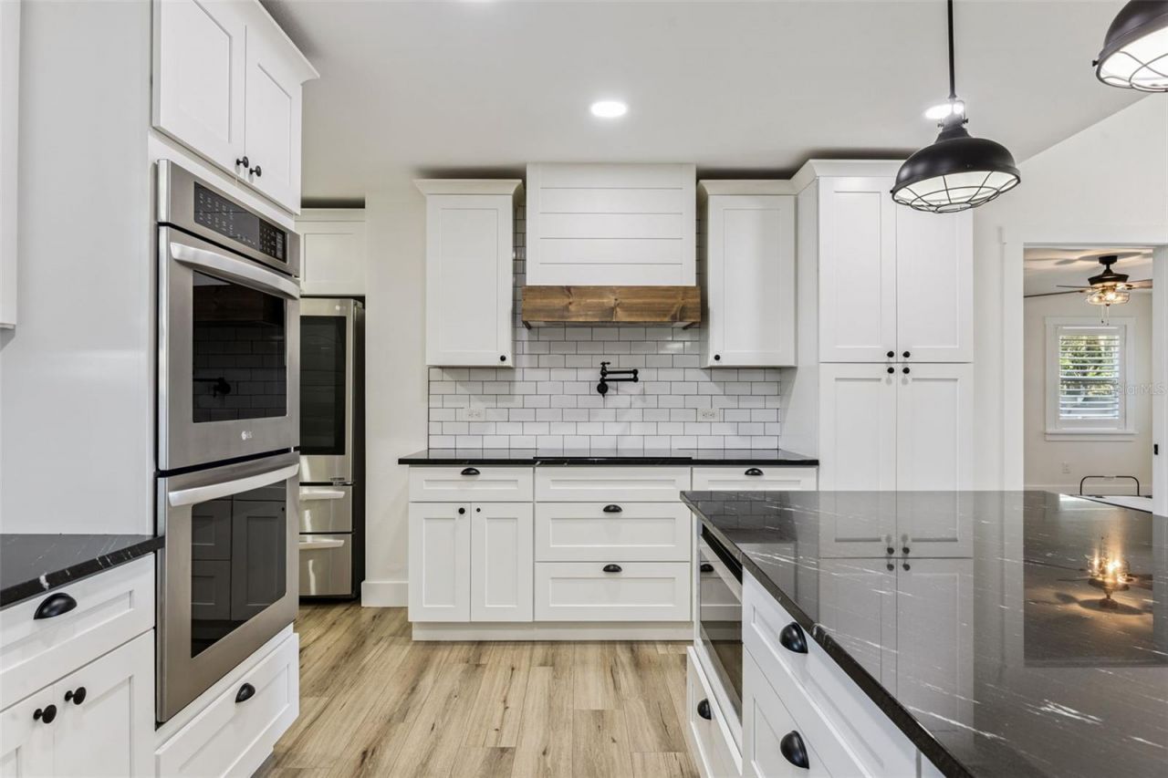 323 Mclain Lane, Geneva, FL 32732 Photo