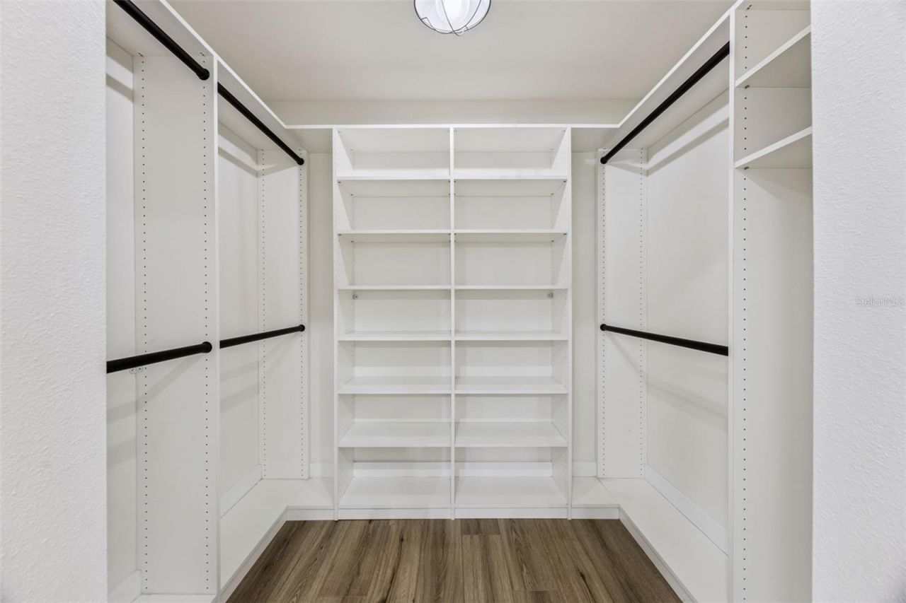 323 Mclain Lane, Geneva, FL 32732 Photo