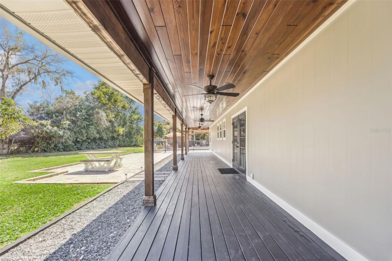 323 Mclain Lane, Geneva, FL 32732 Photo