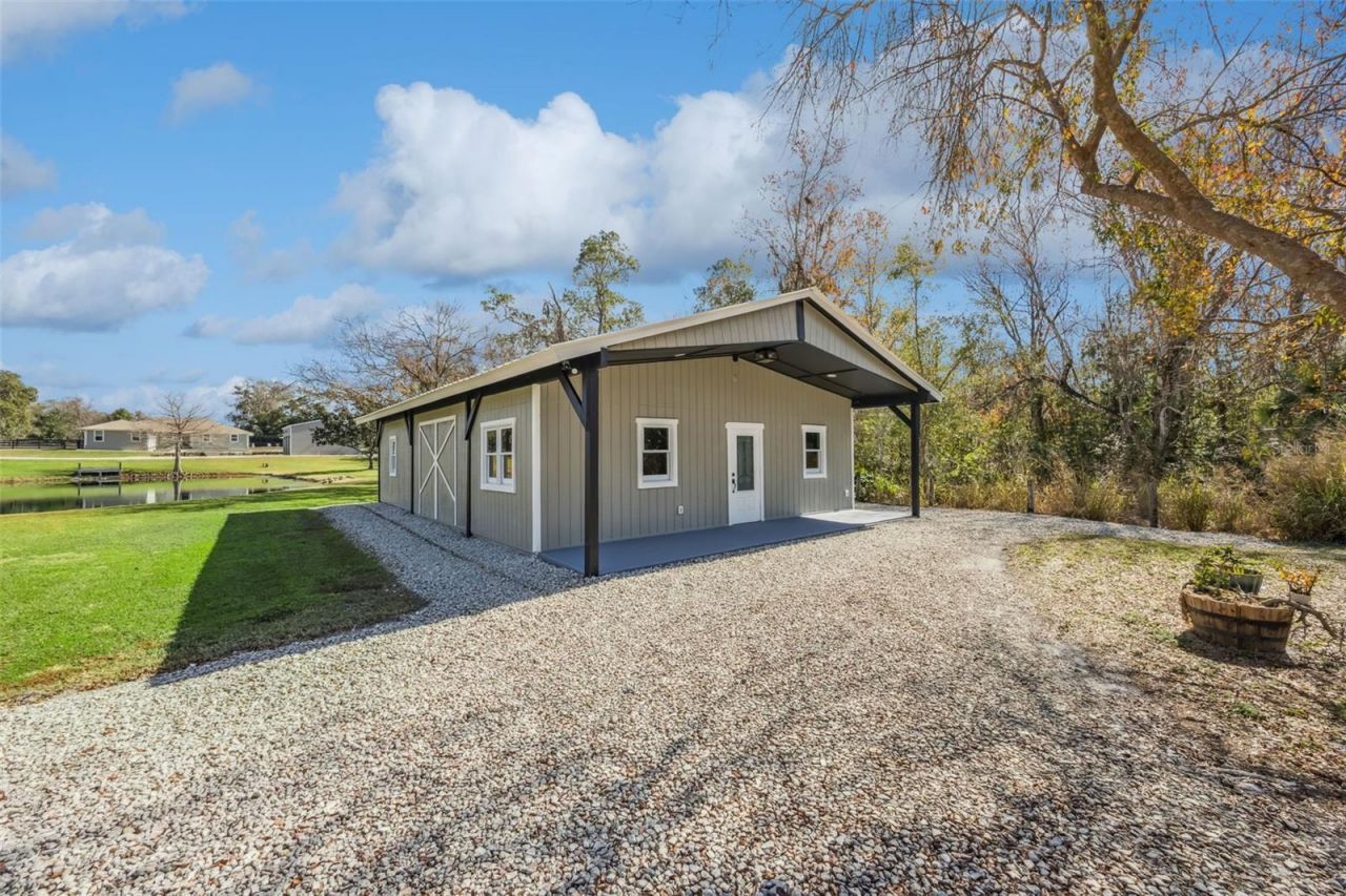 323 Mclain Lane, Geneva, FL 32732 Photo