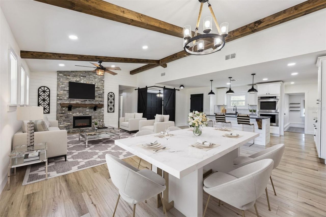 323 Mclain Lane, Geneva, FL 32732 Photo