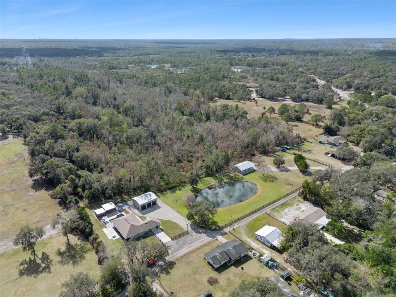 323 Mclain Lane, Geneva, FL 32732 Photo