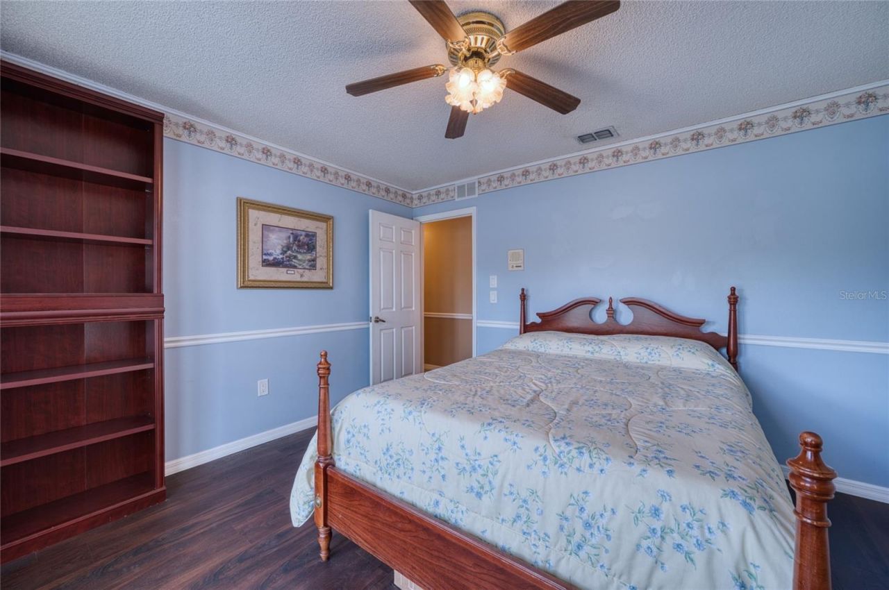 3908 Oak Grove Drive, Sarasota, FL 34243 Photo