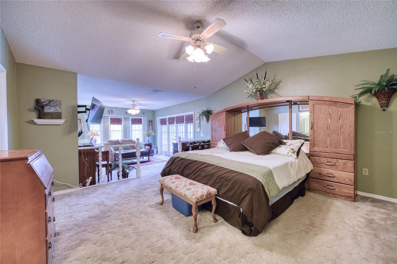 3908 Oak Grove Drive, Sarasota, FL 34243 Photo