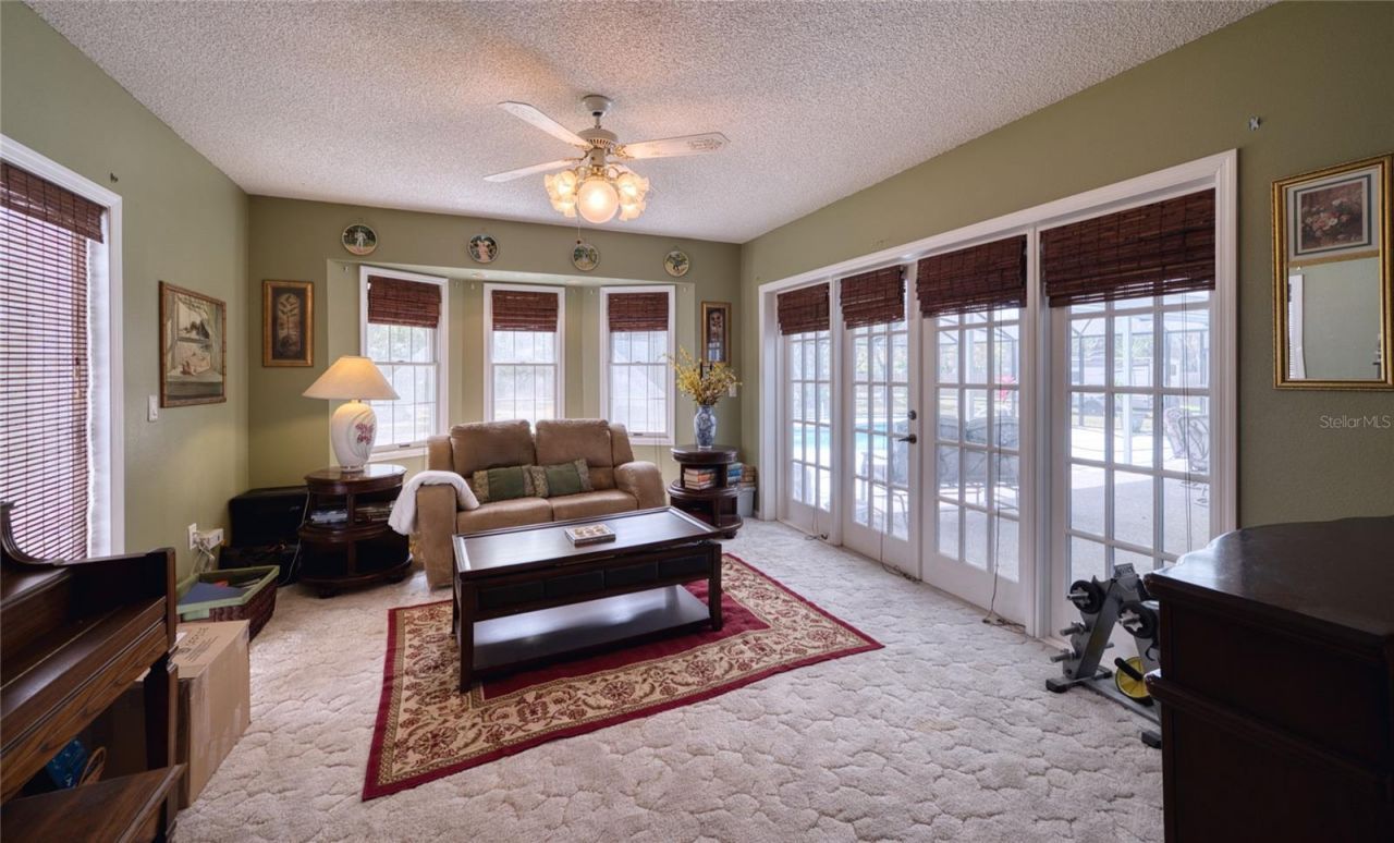 3908 Oak Grove Drive, Sarasota, FL 34243 Photo