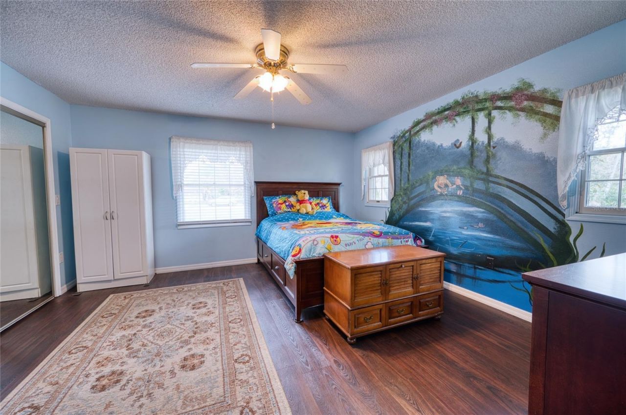 3908 Oak Grove Drive, Sarasota, FL 34243 Photo