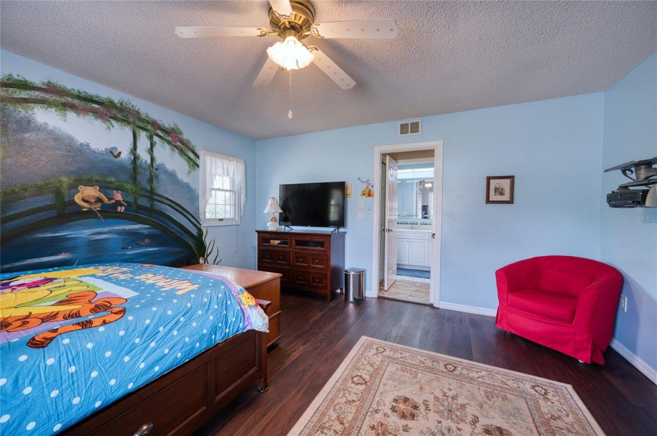 3908 Oak Grove Drive, Sarasota, FL 34243 Photo