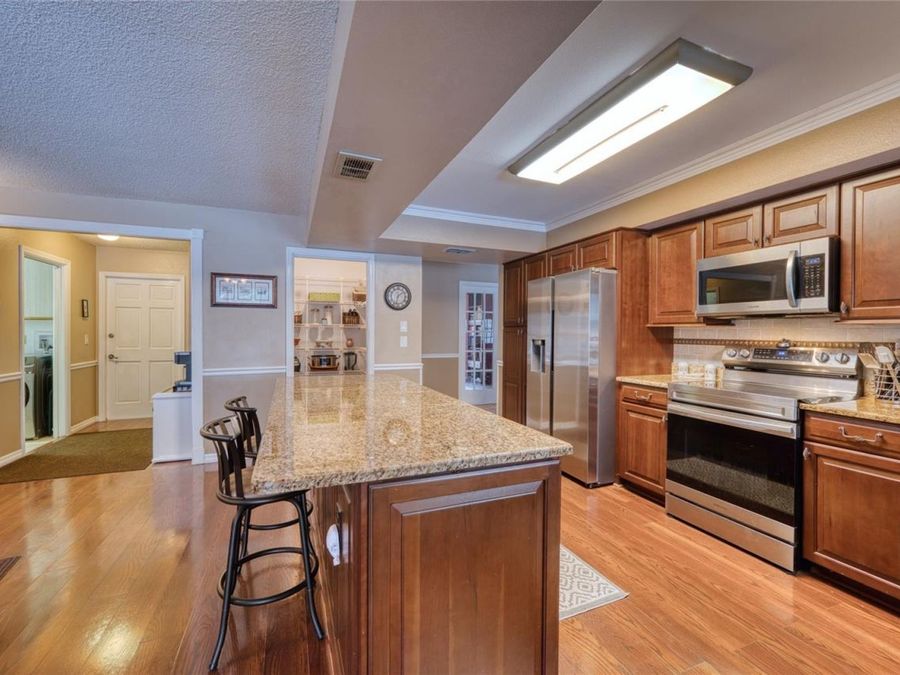 Property Image 38