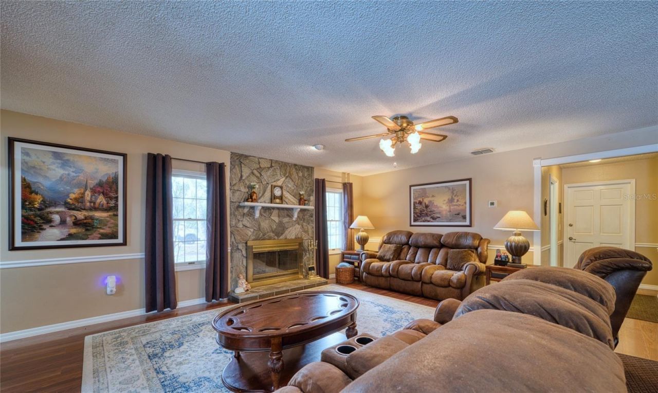 3908 Oak Grove Drive, Sarasota, FL 34243 Photo