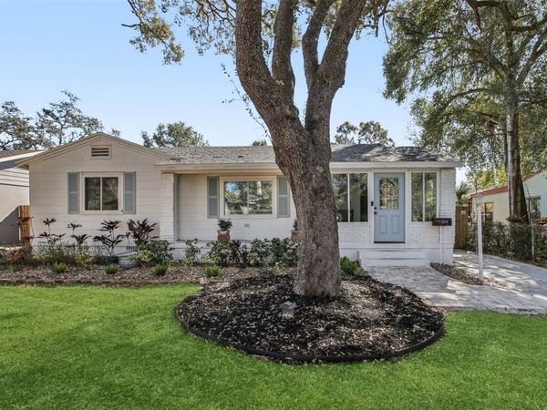 204 W POWHATAN AVENUE, TAMPA, FL 33604