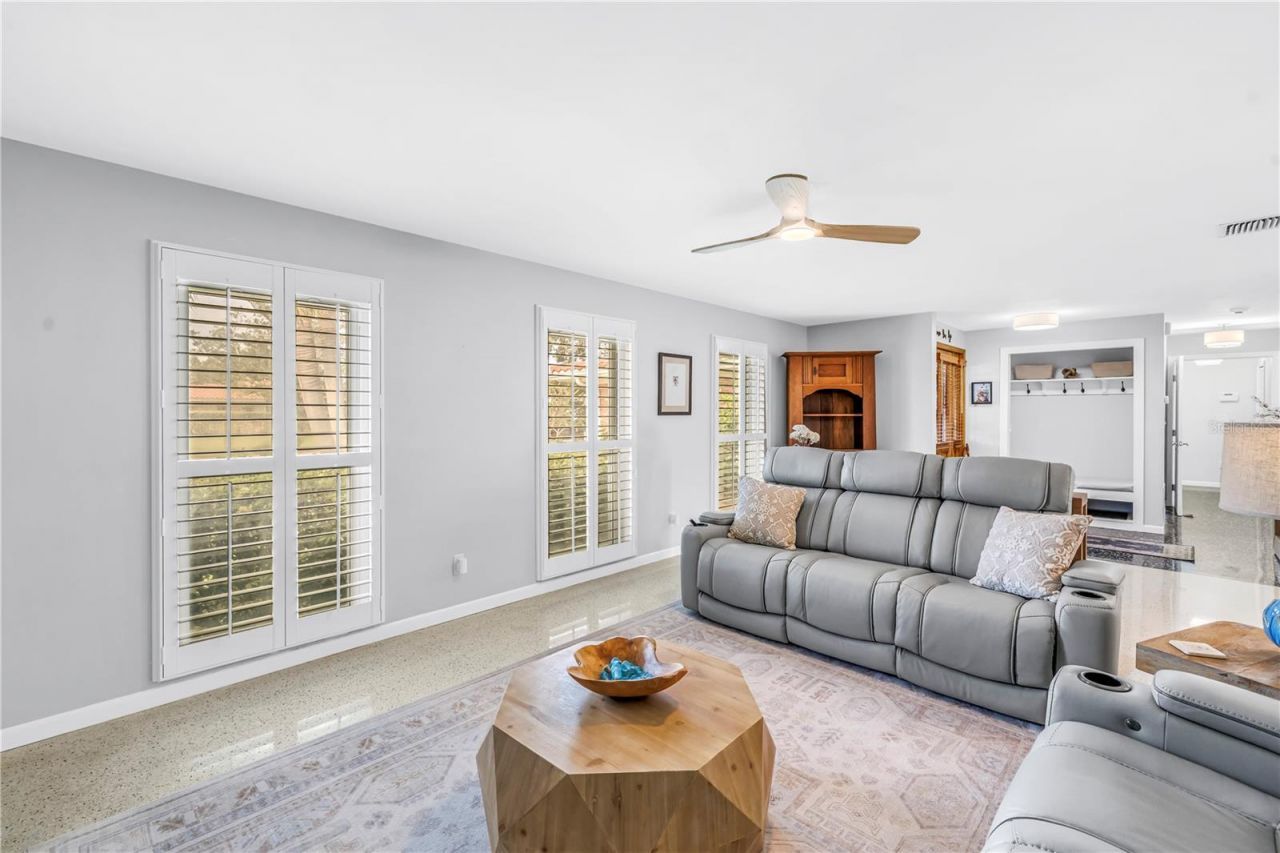 14546 Anchorage Circle, Seminole, FL 33776 Photo