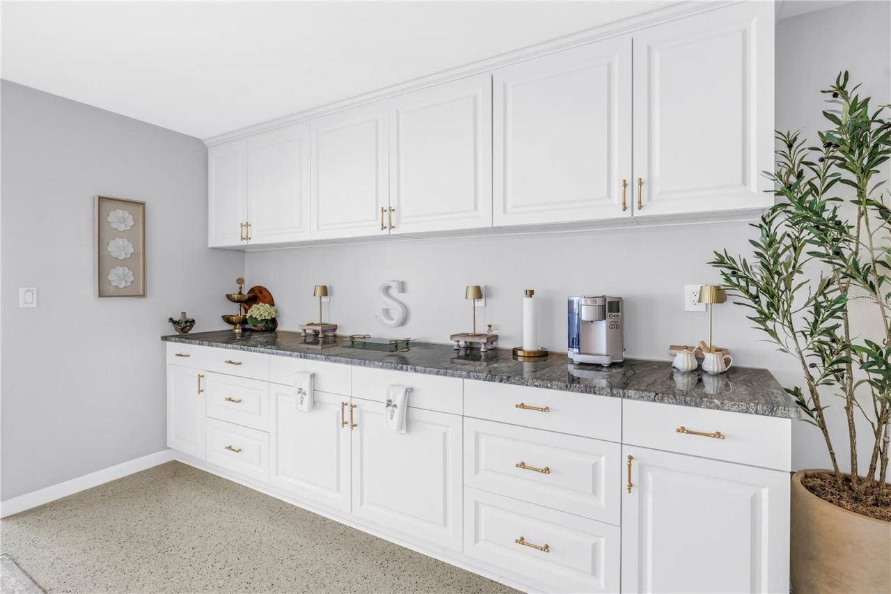 14546 Anchorage Circle, Seminole, FL 33776 Photo