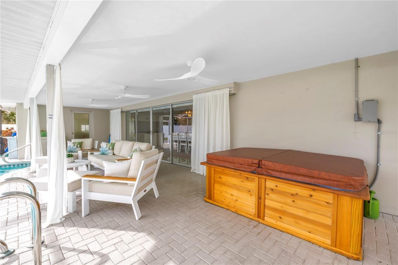 14546 Anchorage Circle, Seminole, FL 33776 Photo