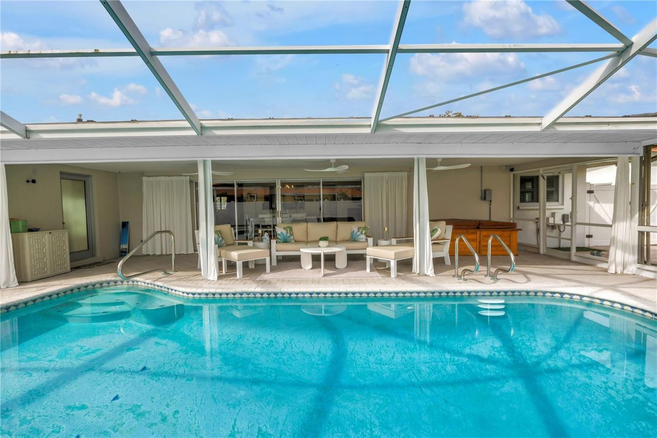 14546 Anchorage Circle, Seminole, FL 33776 Photo