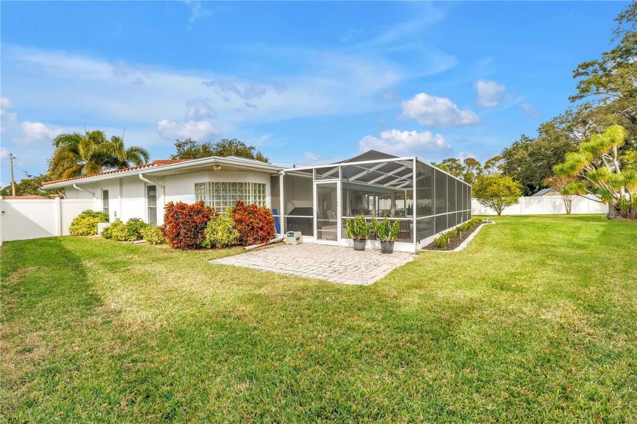 14546 Anchorage Circle, Seminole, FL 33776 Photo