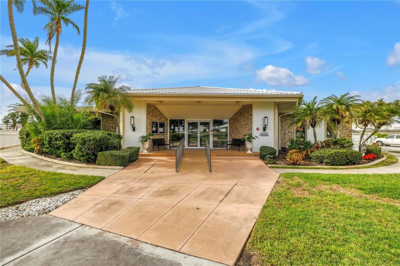 14546 Anchorage Circle, Seminole, FL 33776 Photo