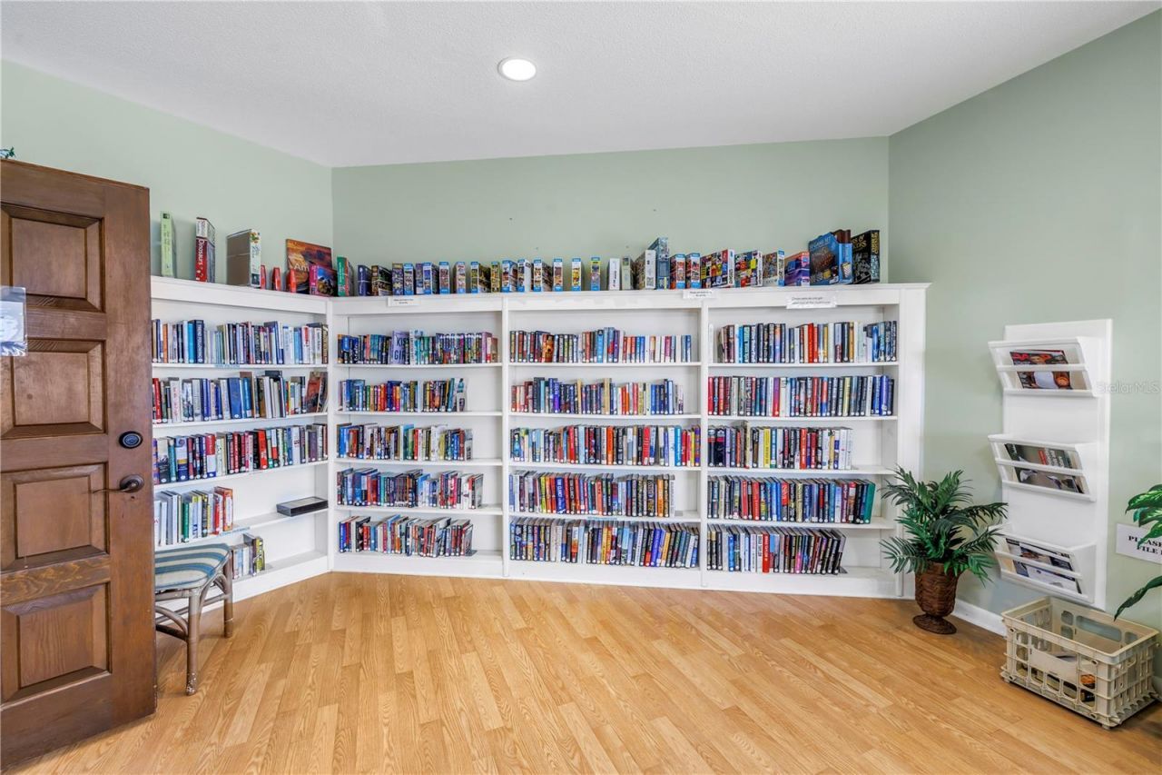 14546 Anchorage Circle, Seminole, FL 33776 Photo