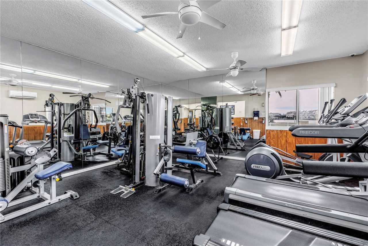 14546 Anchorage Circle, Seminole, FL 33776 Photo