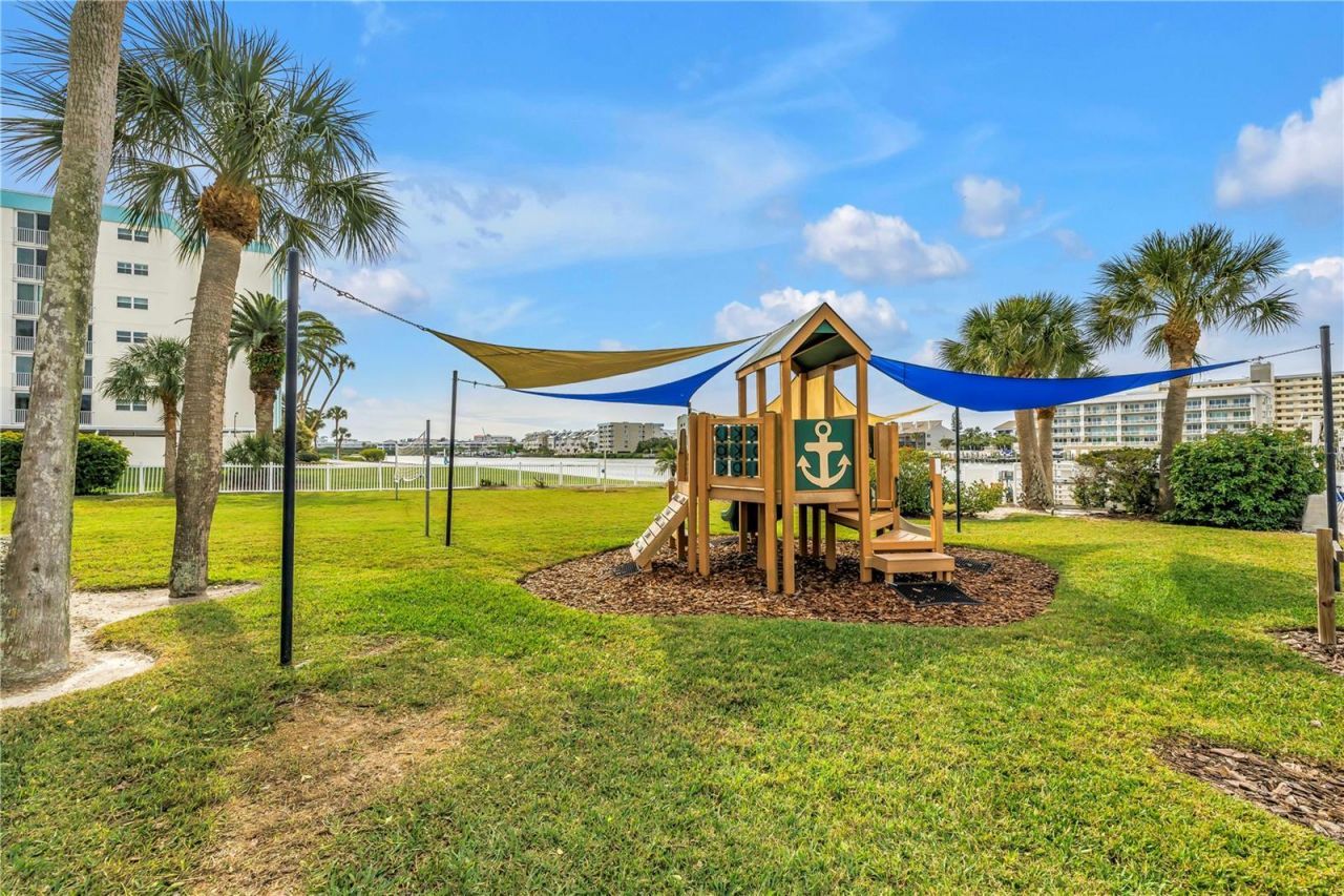 14546 Anchorage Circle, Seminole, FL 33776 Photo