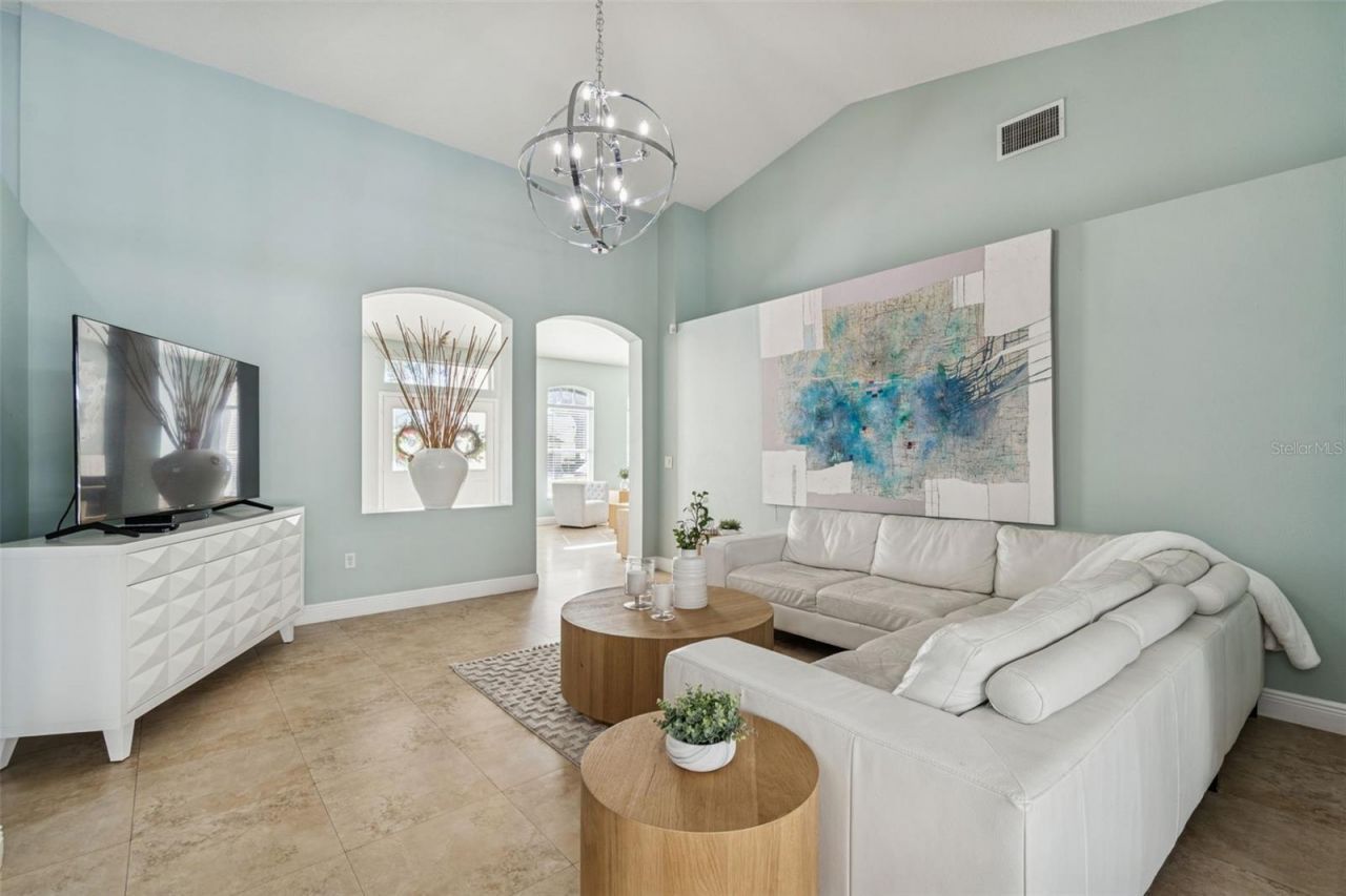 10122 Whisper Pointe Drive, Tampa, FL 33647 Photo