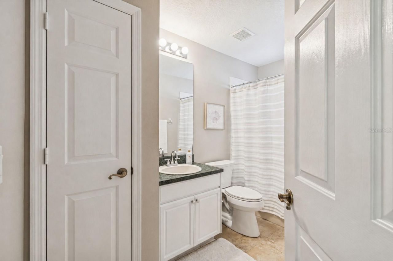 10122 Whisper Pointe Drive, Tampa, FL 33647 Photo