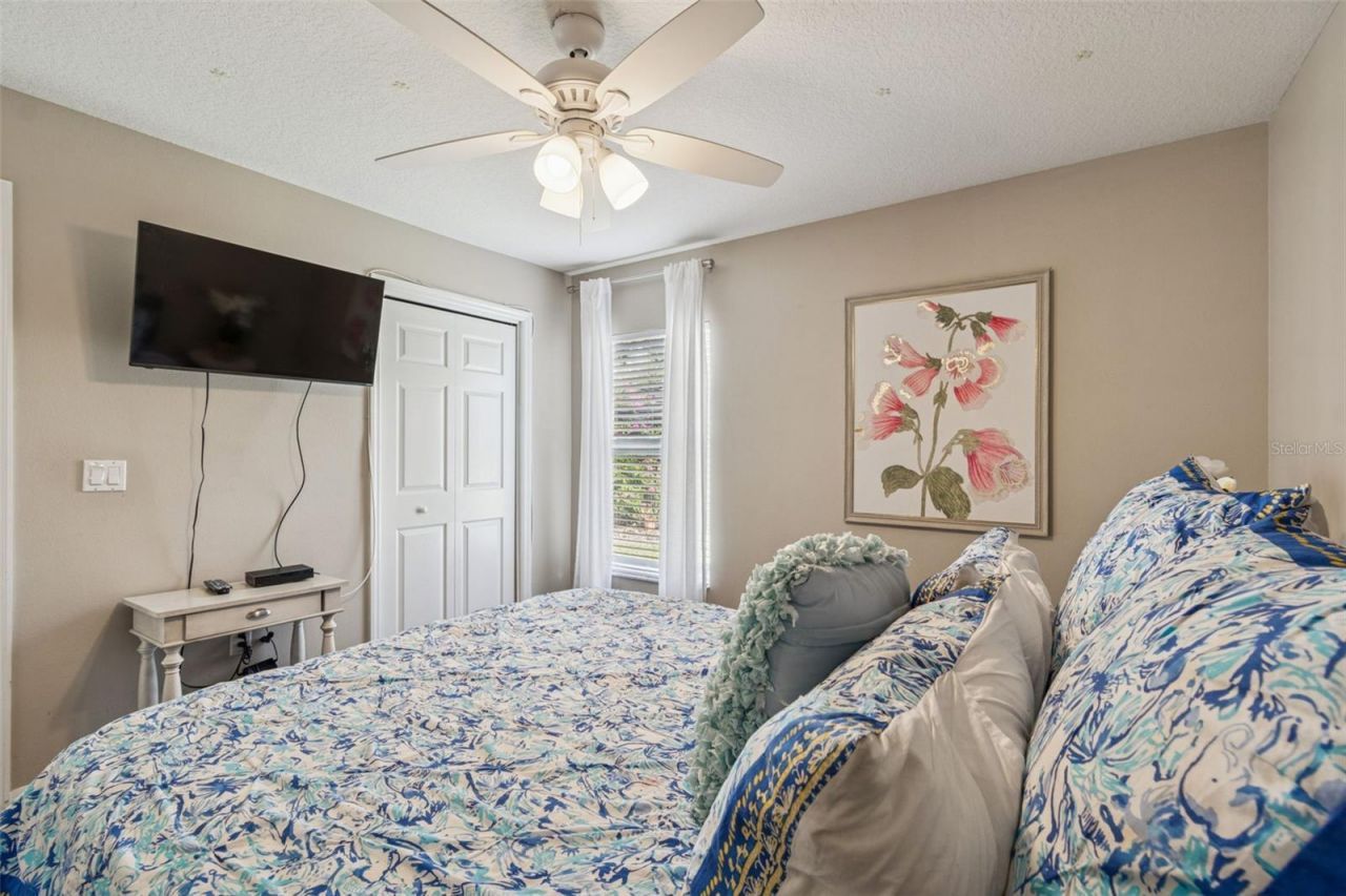 10122 Whisper Pointe Drive, Tampa, FL 33647 Photo