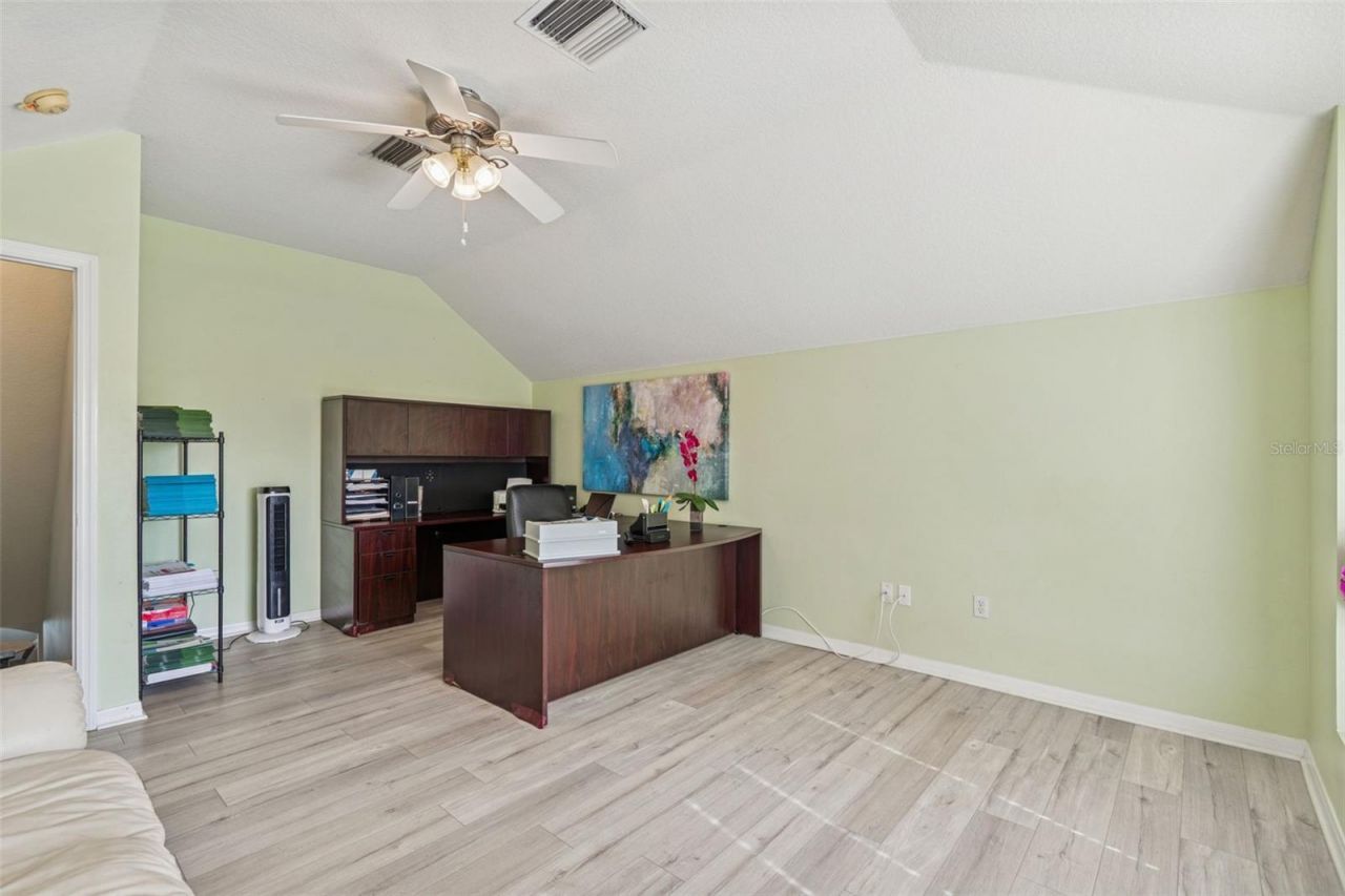 10122 Whisper Pointe Drive, Tampa, FL 33647 Photo