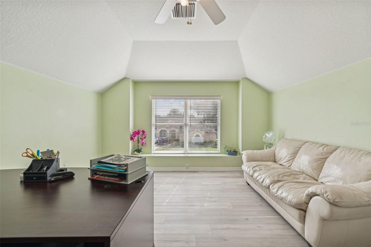 10122 Whisper Pointe Drive, Tampa, FL 33647 Photo