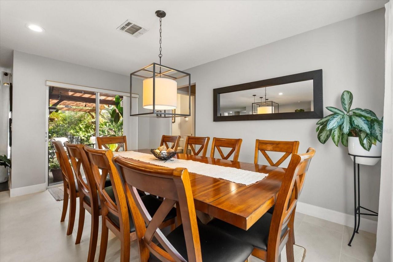 13850 Carolina Laurel Drive, Orlando, FL 32828 Photo