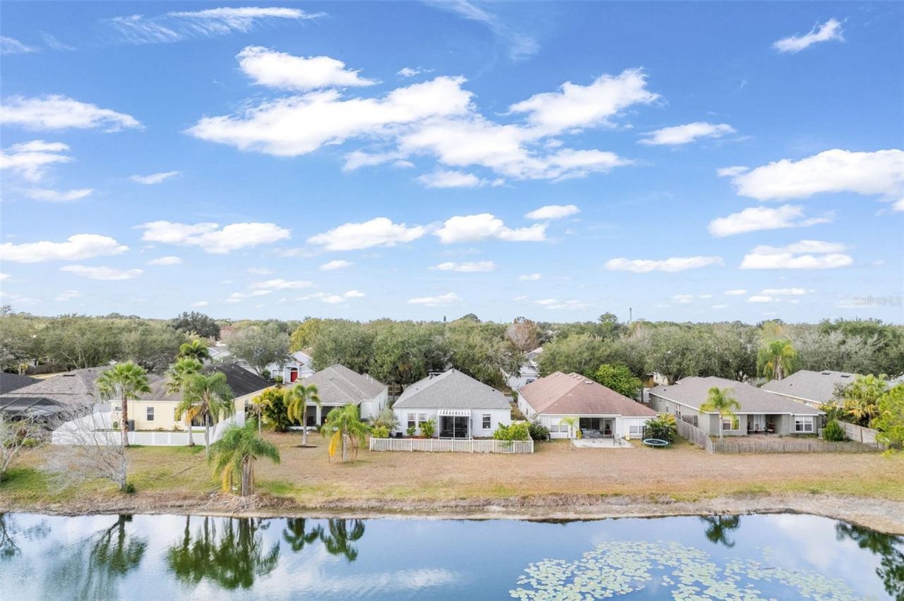 6811 Monarch Park Drive, Apollo Beach, FL 33572 Photo