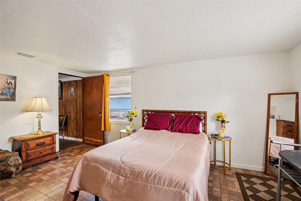 3074 Melrose Avenue S, Saint Petersburg, FL 33712 Photo