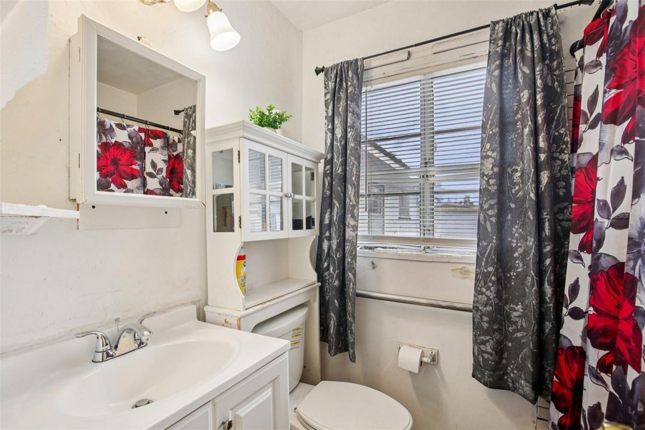 3074 Melrose Avenue S, Saint Petersburg, FL 33712 Photo