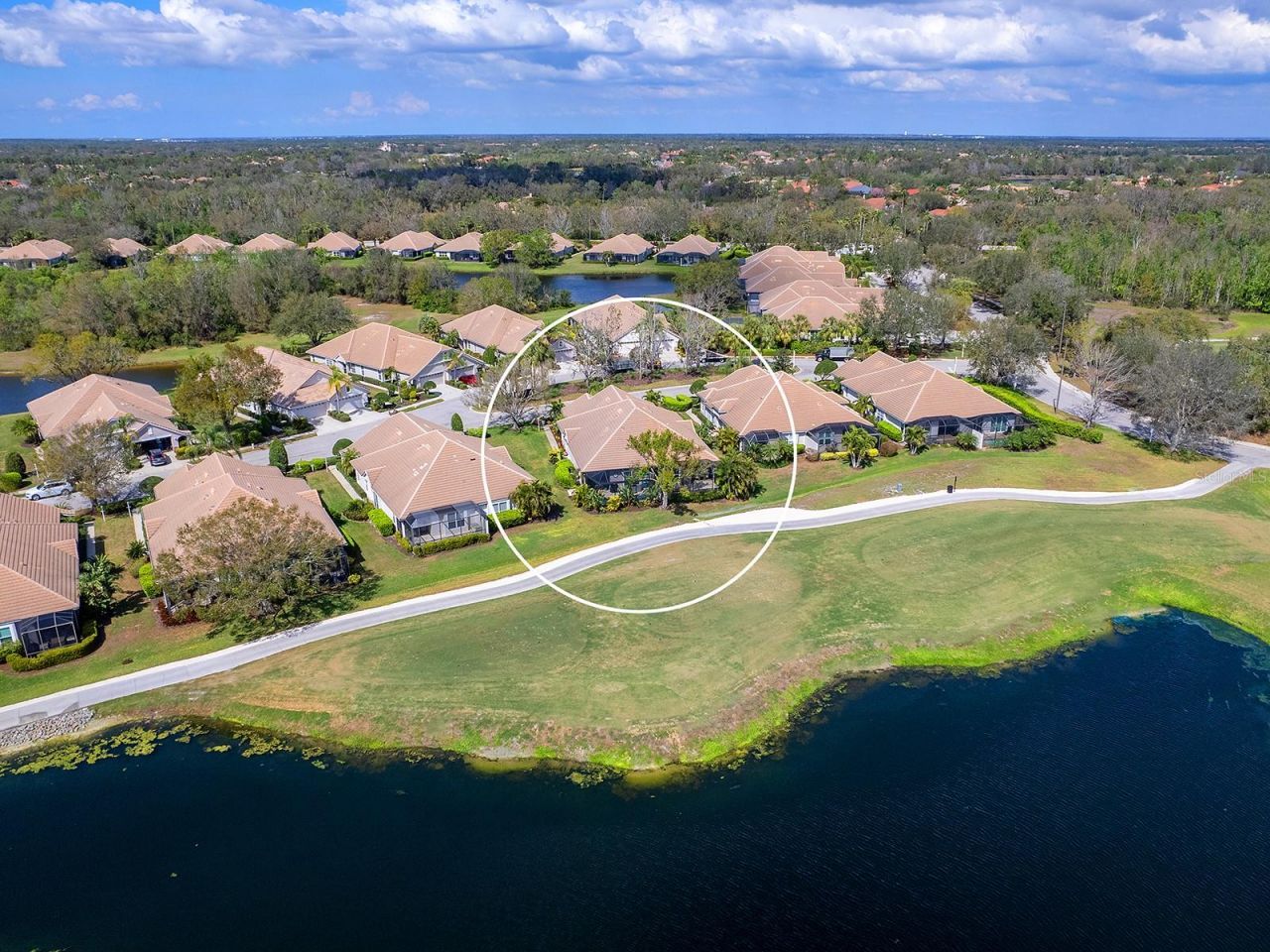 7052 Woodmore Terrace, Lakewood Ranch, FL 34202 Photo